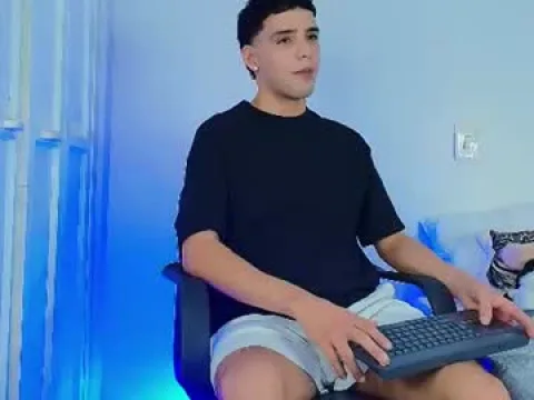 Watch JoeBridge Offline Adult Webcam Show from Colombia - Free Sex Cam Stream