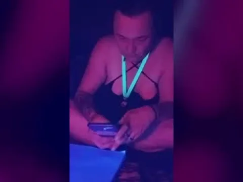 Watch Xxxtiffinyxxx Live Adult Webcam Show from United States - Free Sex Cam Stream