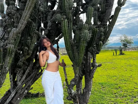 Watch Lissamom Live Adult Webcam Show - Free Sex Cam Stream