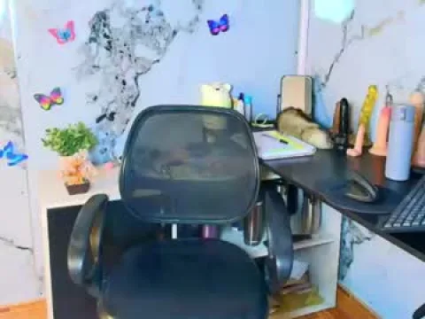 Watch Alixlong Offline Adult Webcam Show from Colombia - Free Sex Cam Stream