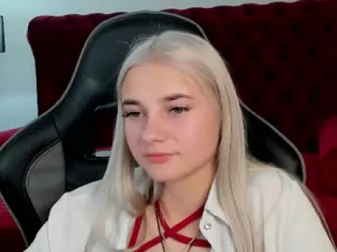 Watch AliceMallory Offline Adult Webcam Show - Free Sex Cam Stream