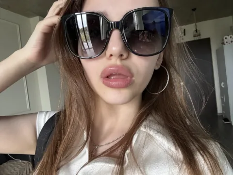 Watch AliceDelora Live Adult Webcam Show - Free Sex Cam Stream