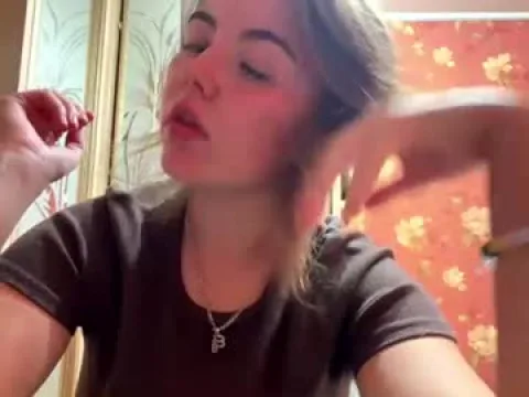 Watch Luisa Offline Adult Webcam Show - Free Sex Cam Stream