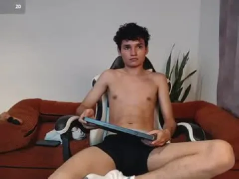 Watch DIego Offline Adult Webcam Show from Colombia - Free Sex Cam Stream