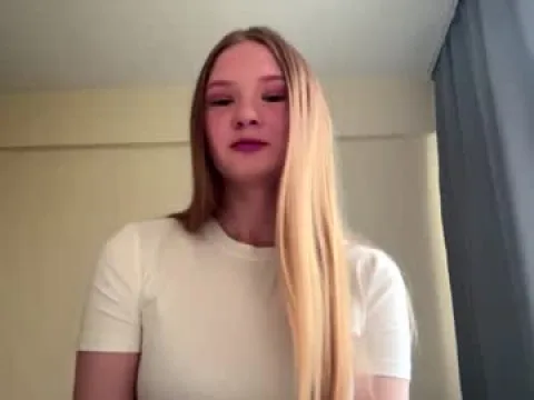 Watch Annie Offline Adult Webcam Show - Free Sex Cam Stream