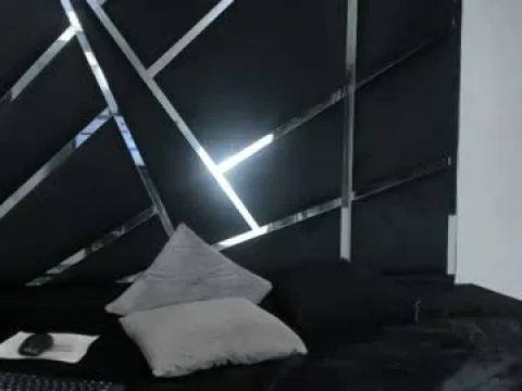 Watch Natalia Live Adult Webcam Show from Colombia - Free Sex Cam Stream