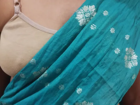 Watch Siri Smiley Live Adult Webcam Show - Free Sex Cam Stream