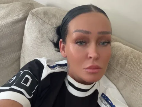 Watch Sexmad Elle Live Adult Webcam Show - Free Sex Cam Stream