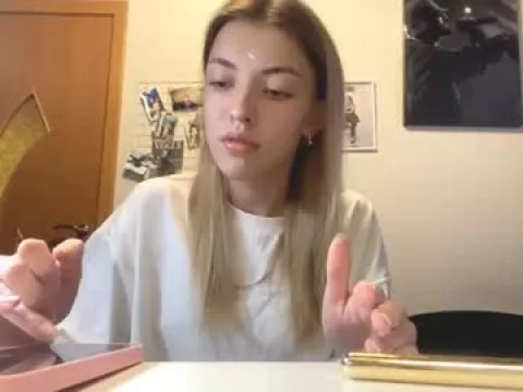 Watch Bella Offline Adult Webcam Show - Free Sex Cam Stream