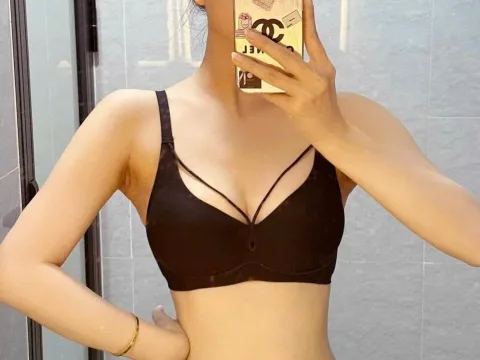 Watch Lucie-Sexy2k Live Adult Webcam Show - Free Sex Cam Stream