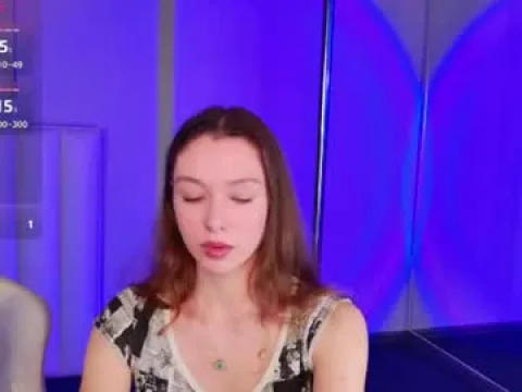 Watch Mia Live Adult Webcam Show - Free Sex Cam Stream