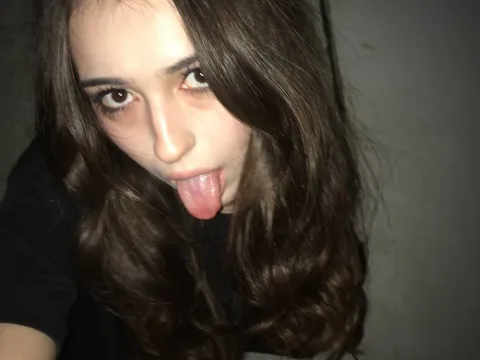 Watch Bella  Sky1 Live Adult Webcam Show - Free Sex Cam Stream