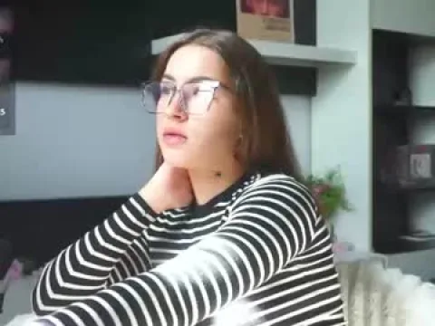 Watch Eva Live Adult Webcam Show - Free Sex Cam Stream