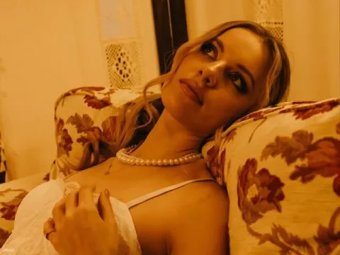 Watch LynelleGorringe Live Adult Webcam Show - Free Sex Cam Stream