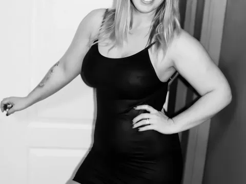 Watch Lucyallen4201 Live Adult Webcam Show - Free Sex Cam Stream