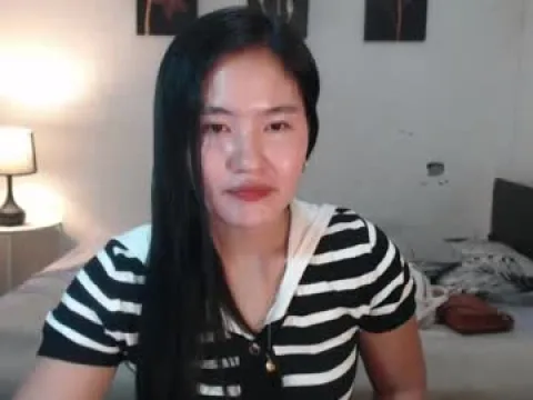Watch Urcutie Mollyx Offline Adult Webcam Show from Philippines - Free Sex Cam Stream