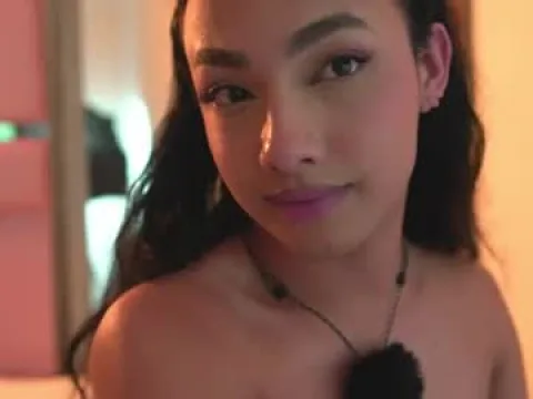 Watch prettyari Live Adult Webcam Show from Colombia - Free Sex Cam Stream