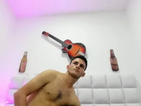 Watch Dante Fox Offline Adult Webcam Show from Colombia - Free Sex Cam Stream