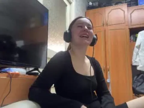 Watch Léa Offline Adult Webcam Show - Free Sex Cam Stream