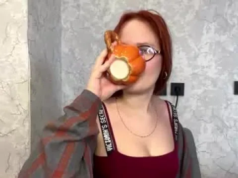 Watch Kira Live Adult Webcam Show - Free Sex Cam Stream