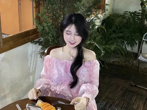 Watch Lunabaobei Live Adult Webcam Show - Free Sex Cam Stream