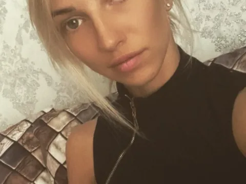 Watch Adelina0001 Live Adult Webcam Show - Free Sex Cam Stream