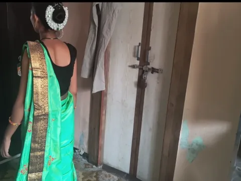 Watch Shivani2002 Live Adult Webcam Show - Free Sex Cam Stream