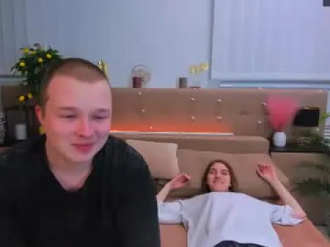 Watch Lisa and Mark Live Adult Webcam Show - Free Sex Cam Stream