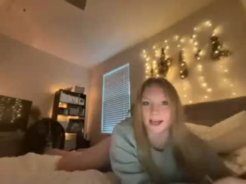 Watch Kaylababy08 Offline Adult Webcam Show from United States - Free Sex Cam Stream