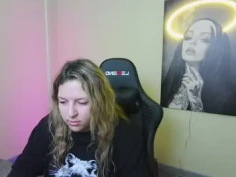 Watch Alice Offline Adult Webcam Show - Free Sex Cam Stream
