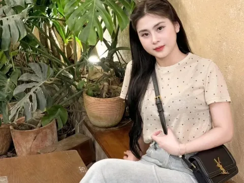 Watch Myy  Naa Live Adult Webcam Show - Free Sex Cam Stream