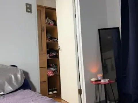 Watch Lili Live Adult Webcam Show - Free Sex Cam Stream