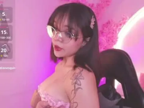 Watch C L A R A Live Adult Webcam Show from Colombia - Free Sex Cam Stream