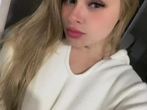 Watch Velvet Moon Live Adult Webcam Show - Free Sex Cam Stream