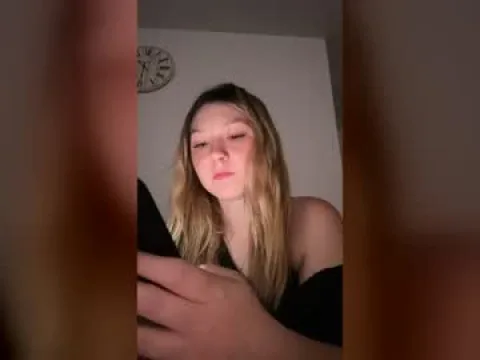 Watch Spicyalexis Live Adult Webcam Show from United States - Free Sex Cam Stream