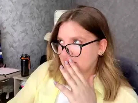 Watch Julia Offline Adult Webcam Show - Free Sex Cam Stream