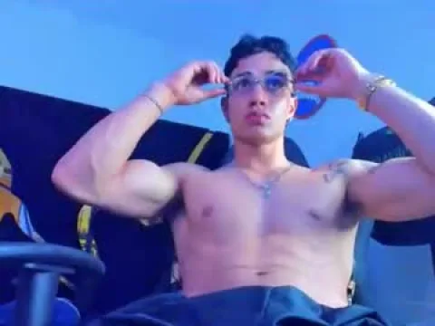 Watch Benjamin Calloway Offline Adult Webcam Show from Colombia - Free Sex Cam Stream