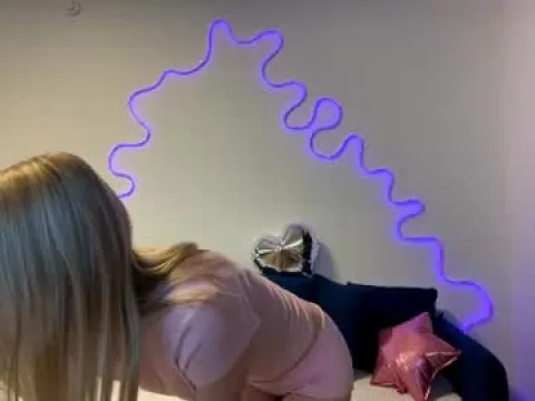 Watch Riley Offline Adult Webcam Show - Free Sex Cam Stream