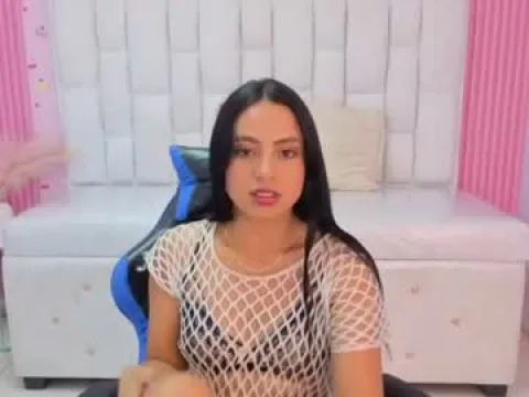 Watch Linsy S Offline Adult Webcam Show from Colombia - Free Sex Cam Stream