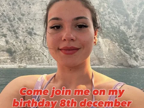 Watch RedAssHottie Offline Adult Webcam Show - Free Sex Cam Stream