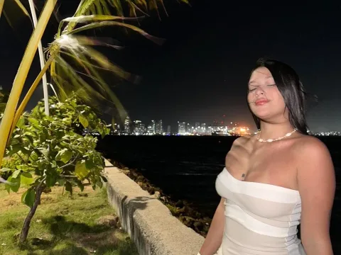 Watch Saraa Romero Live Adult Webcam Show - Free Sex Cam Stream