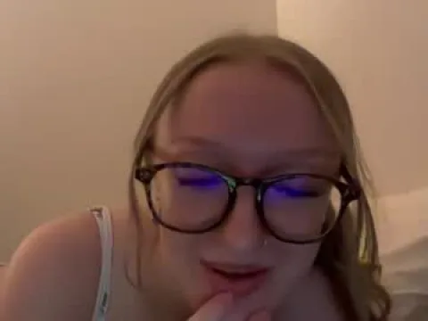 Watch Kyla Offline Adult Webcam Show from Canada - Free Sex Cam Stream