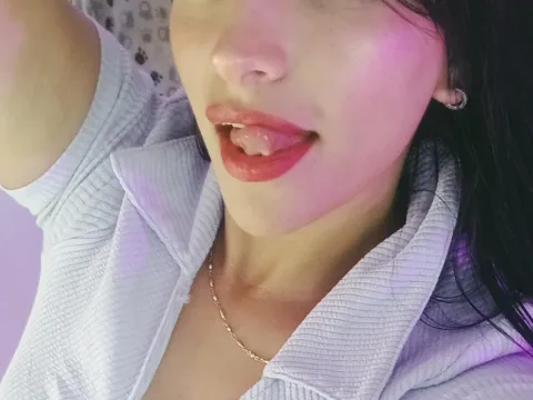 Watch Julia 7 Live Adult Webcam Show - Free Sex Cam Stream
