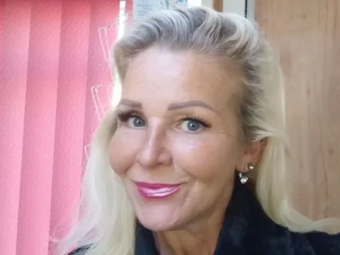 Watch SandraCassandra Live Adult Webcam Show - Free Sex Cam Stream