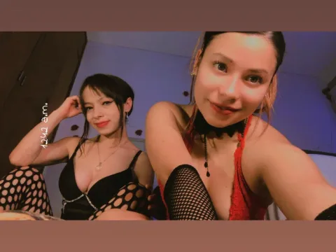Watch 3littles Offline Adult Webcam Show - Free Sex Cam Stream