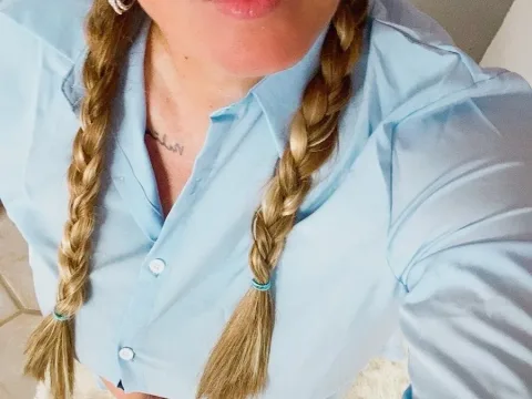 Watch KimMitchelli Live Adult Webcam Show - Free Sex Cam Stream