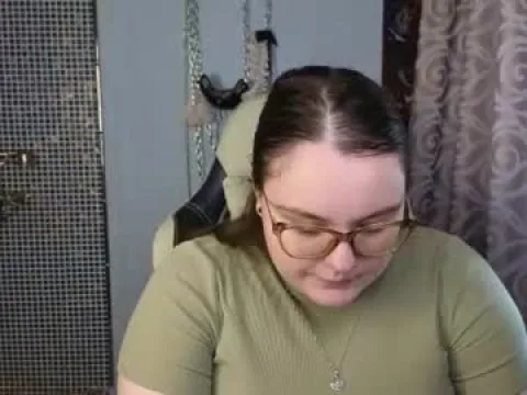 Watch Caticlik Live Adult Webcam Show from United States - Free Sex Cam Stream