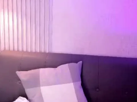 Watch M E L I S S A Live Adult Webcam Show from Colombia - Free Sex Cam Stream
