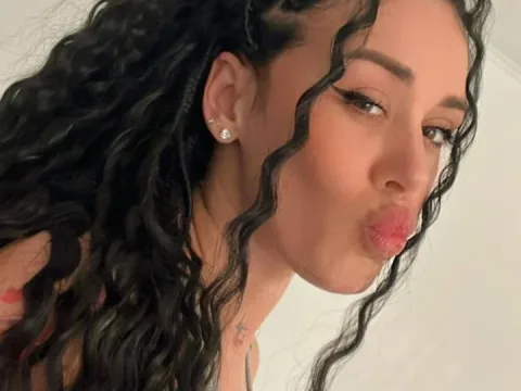 Watch LaylaCruzRose Live Adult Webcam Show - Free Sex Cam Stream