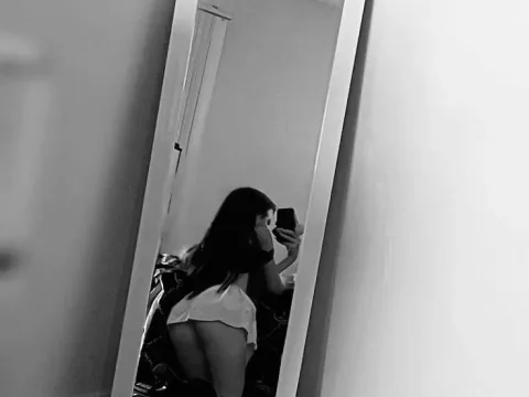 Watch Naughtysaraaa Live Adult Webcam Show - Free Sex Cam Stream